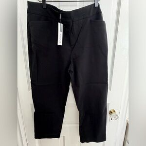 Chico's Brigitte Slimming Crop Size 2.5